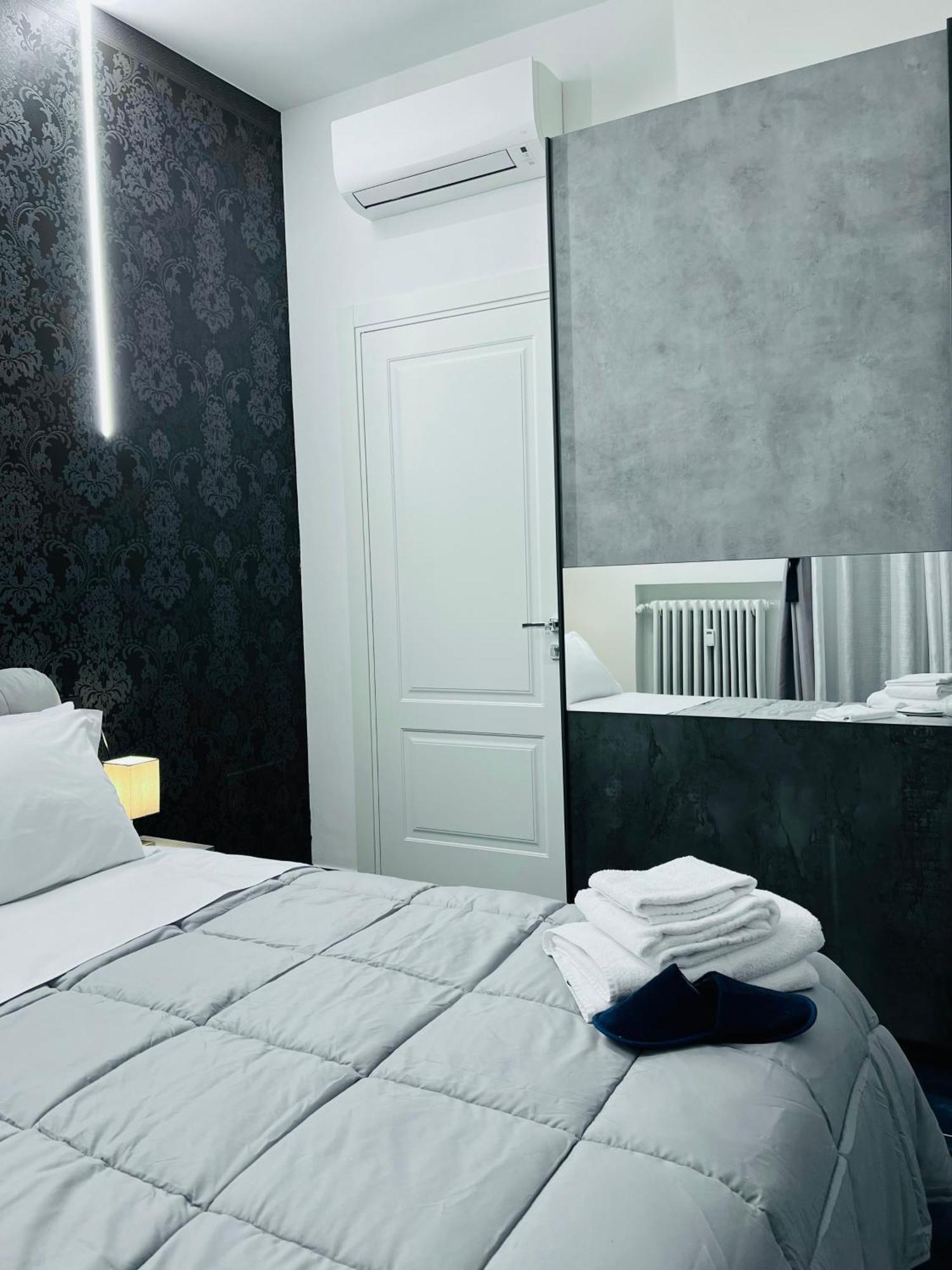 Bed and Breakfast Seven Nights Bologna Exterior foto